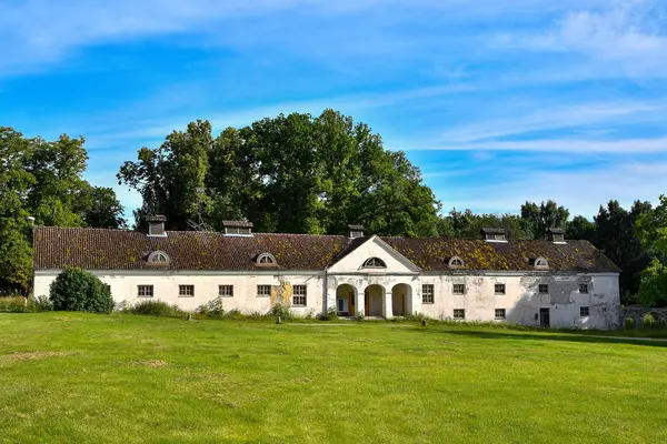 Sagadi Manor