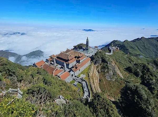 Fansipan (Fansipan Peak / Núi Fansipan)