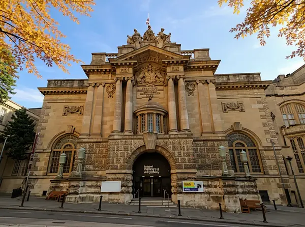 Bristol Museum & Art Gallery