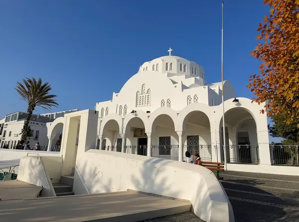 Orthodox Metropolitan Cathedral (Ypapanti), Fira