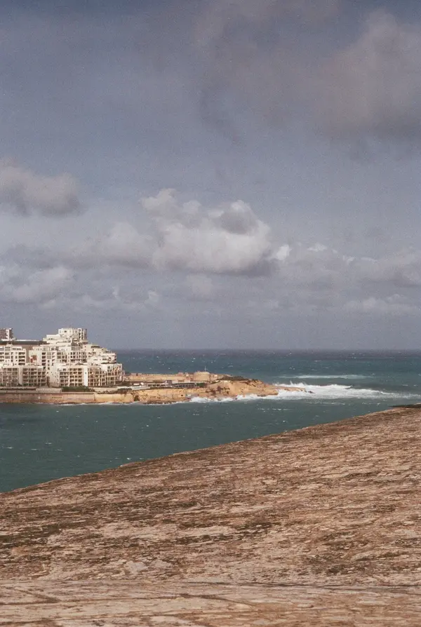 Tigné Point