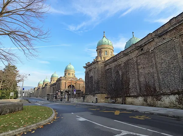 Mirogoj Cemetery (Mirogojev groblje)