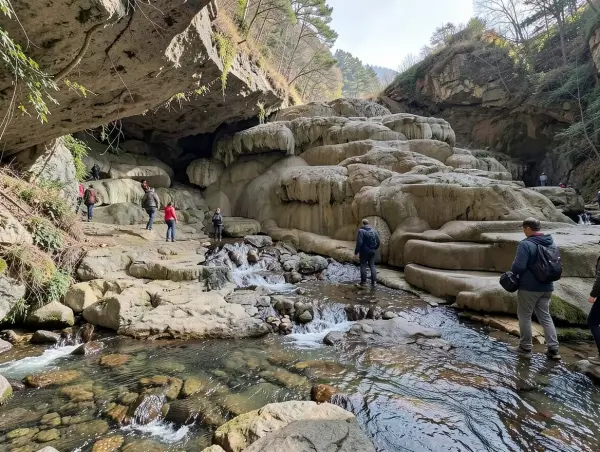 Kaklik Cave