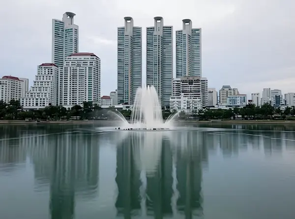 Cycle in Benjakitti Park