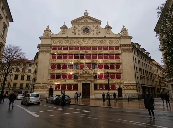 Teatro alla Scala (La Scala Opera House)