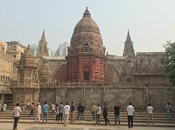 Manikarnika Ghat