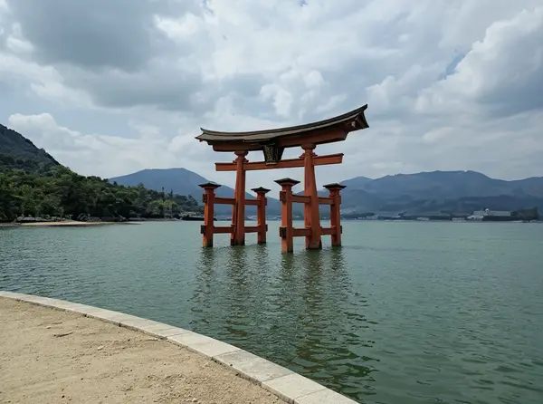 Itsukushima Shrine (Miyajima, Hatsukaichi)