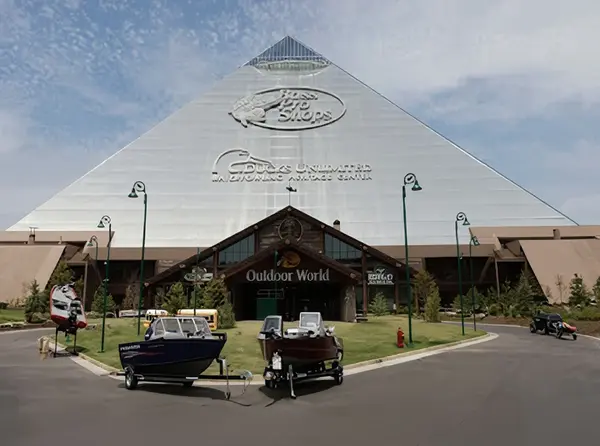 Bass Pro Shops at the Pyramid