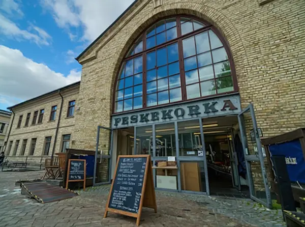 Feskekôrka (Fish Church - indoor fish market)