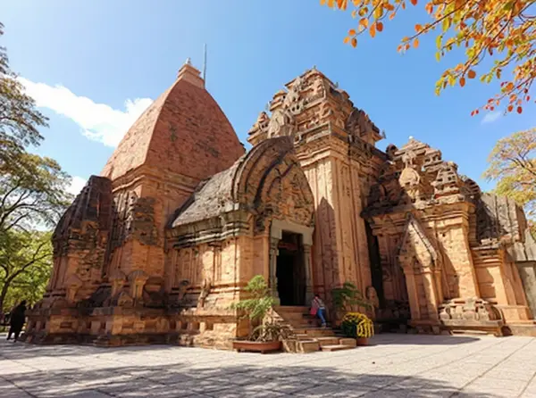 Po Nagar Cham Towers (Tháp Bà Ponagar)