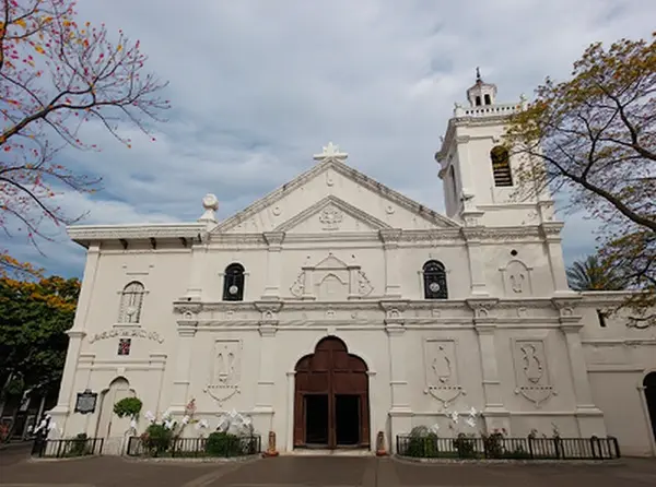 Basilica Minore del Santo Niño (Santo Niño Basilica)