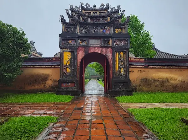 Hue Imperial City (The Citadel / Đại Nội)
