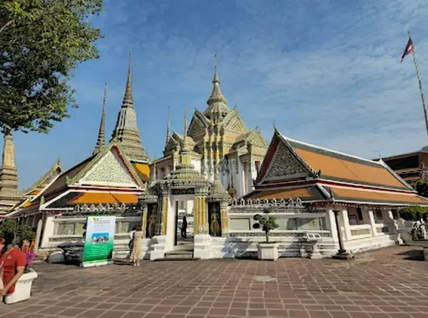 Wat Pho (Temple of the Reclining Buddha) (Bangkok)