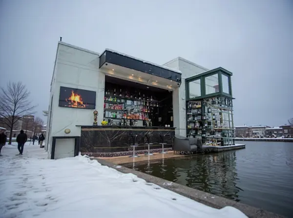 Keflavík Harbour (Keflavík Old Fishing Village) – waterfront, restaurants and boat views 2