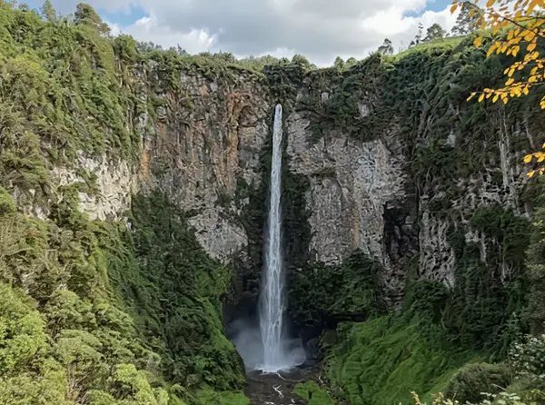 Sipiso-piso Waterfall