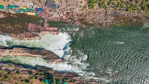 Dhuandhar Falls