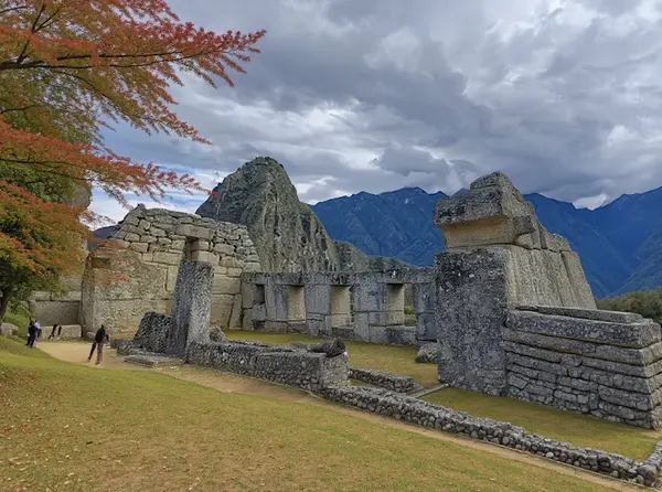 Temple of the Three Windows
