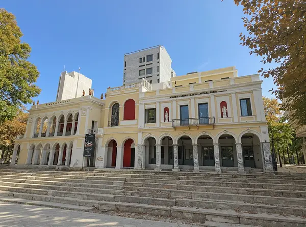 Apollon Theatre