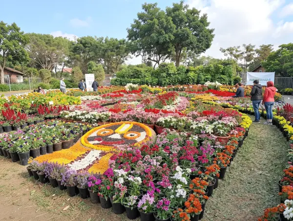 Ekamra Kanan Botanical Garden
