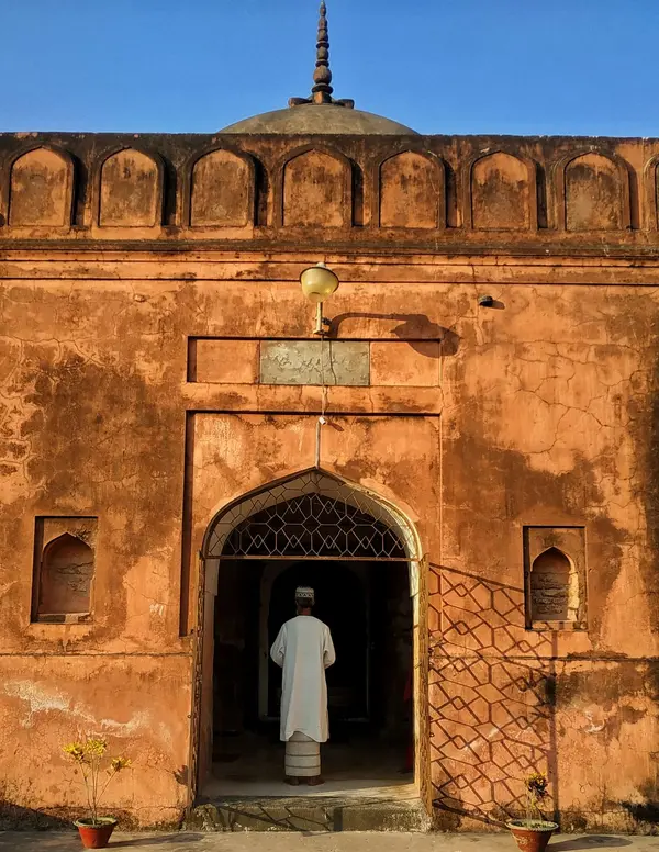 Chunakhola Mosque