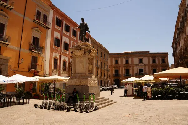 Piazza Italia