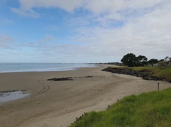 Ninety Mile Beach