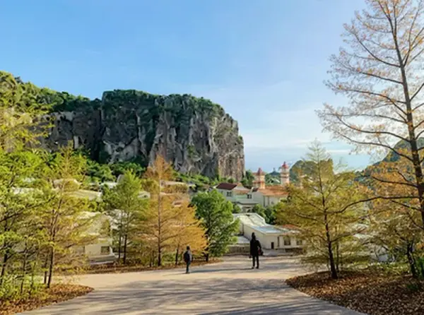 Marble Mountains (Ngu Hanh Son)