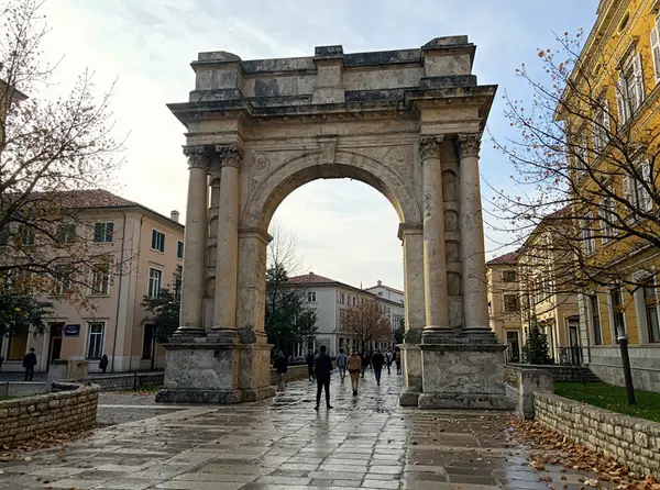 Arch of the Sergii