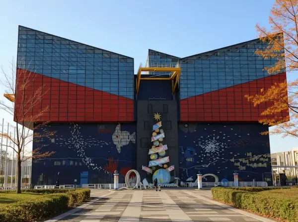 Osaka Aquarium Kaiyukan (Tempozan)