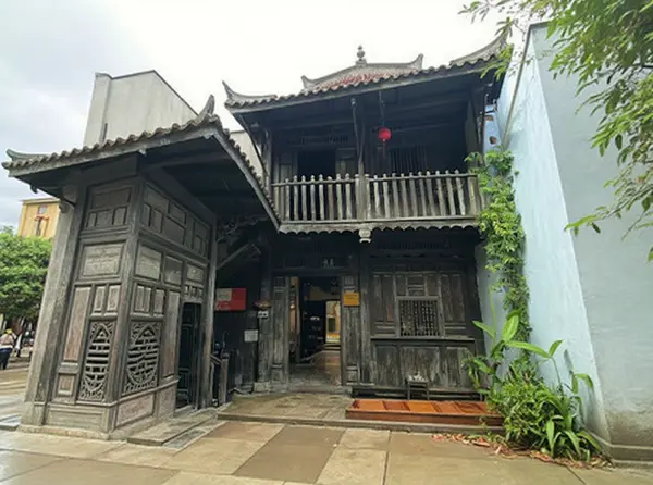 Museum of Trade Ceramics 2