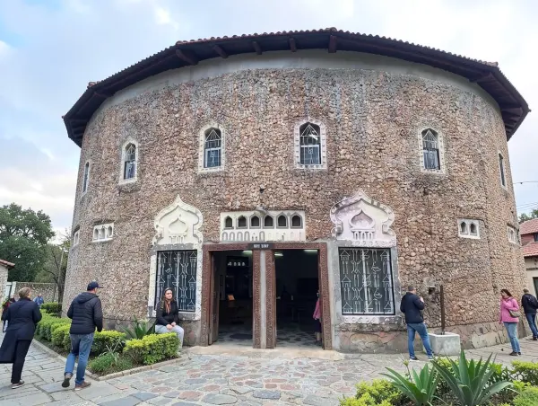Bombolulu Workshops and Cultural Centre