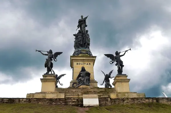 Plaza de Bolívar