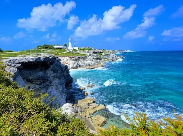 Punta Sur, Isla Mujeres (scenic cliffs & sculpture park)