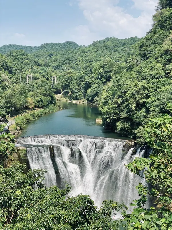 Shifen Waterfall