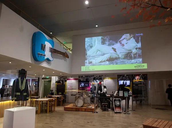 Icelandic Museum of Rock 'n' Roll (Keflavík Rock Museum) – music museum dedicated to Icelandic rock