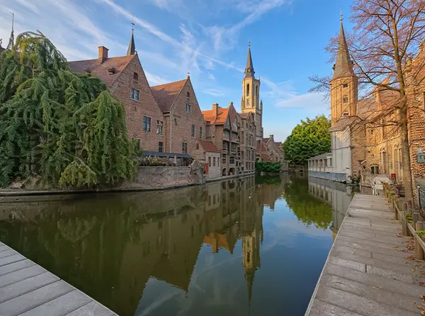 Rozenhoedkaai (Scenic Canal Quay)