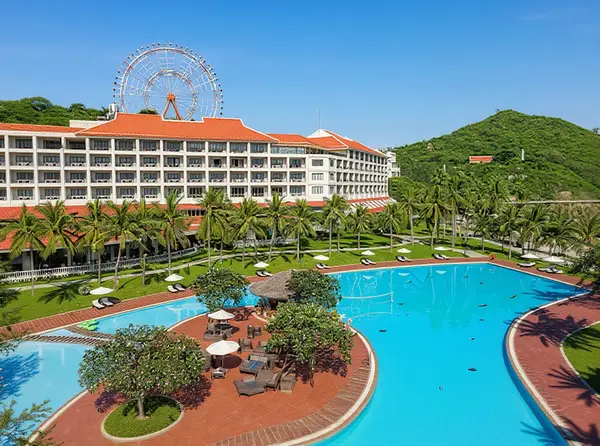 Vinpearl Land Nha Trang (Hon Tre Island)