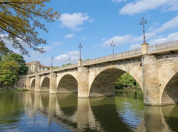 Puente de Piedra