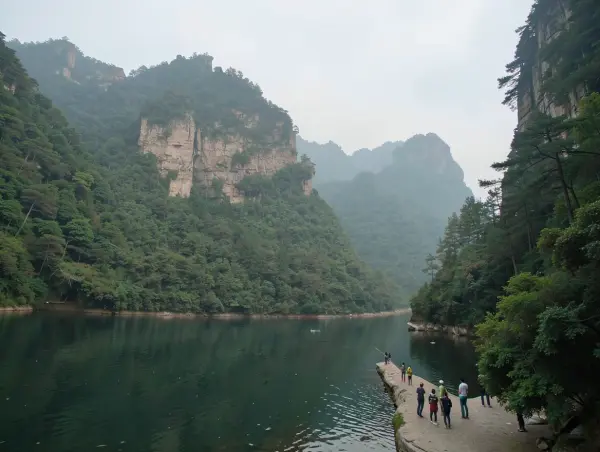 Baofeng Lake