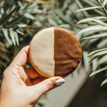 Black and White Cookie
