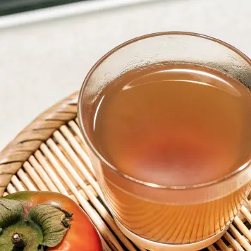 Persimmon Leaf Tea