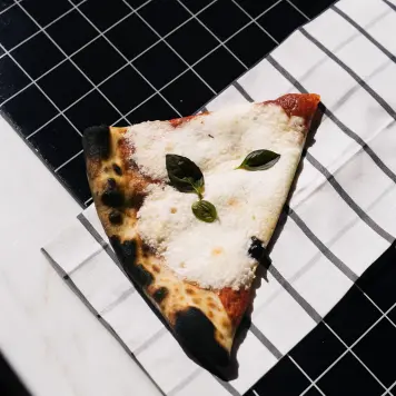 New York-style Pizza