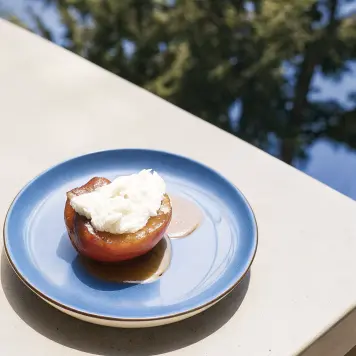 Ayva Tatlısı (Quince Dessert)
