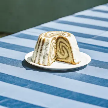 Potica (with walnut filling)