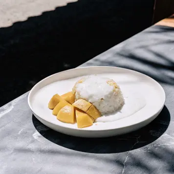 Mango Sticky Rice (Khao Niao Mamuang)