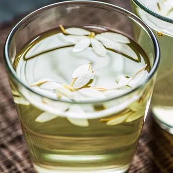 Jasmine Tea (茉莉花茶)