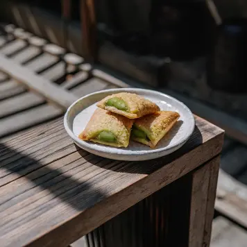 Guava Pastry (Pastelitos de Guayaba)