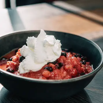 Rødgrød med fløde