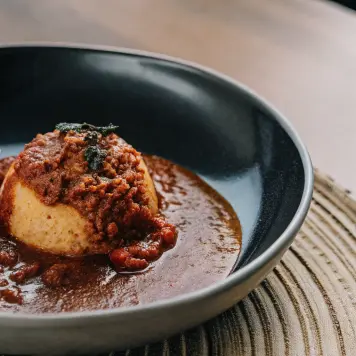 Catarinense Polenta with Meat Sauce