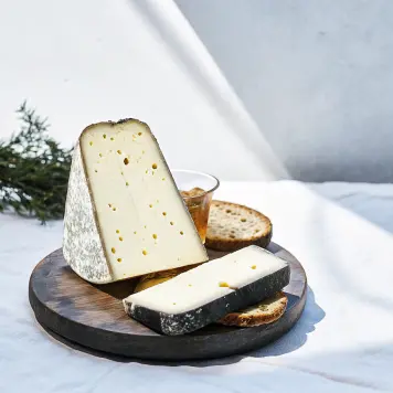 Cheese with Majorero Cheese